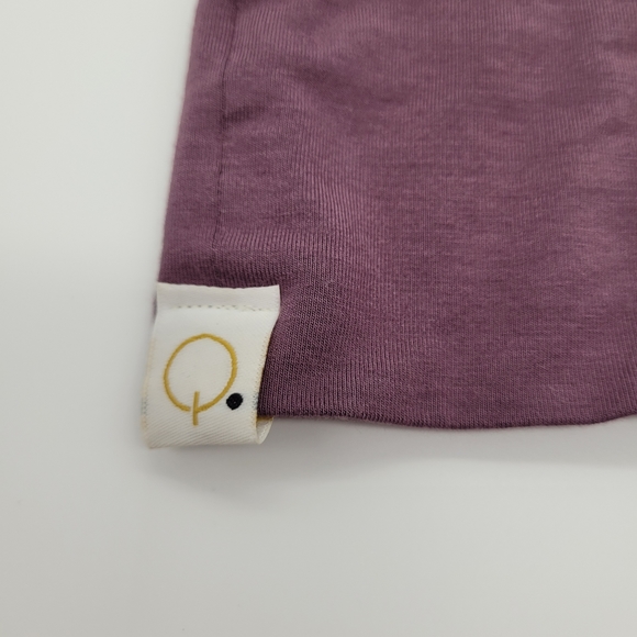 QUINN & DOT | slouchy bamboo stretch faux fur pompom beanie toque - Picture 2 of 5